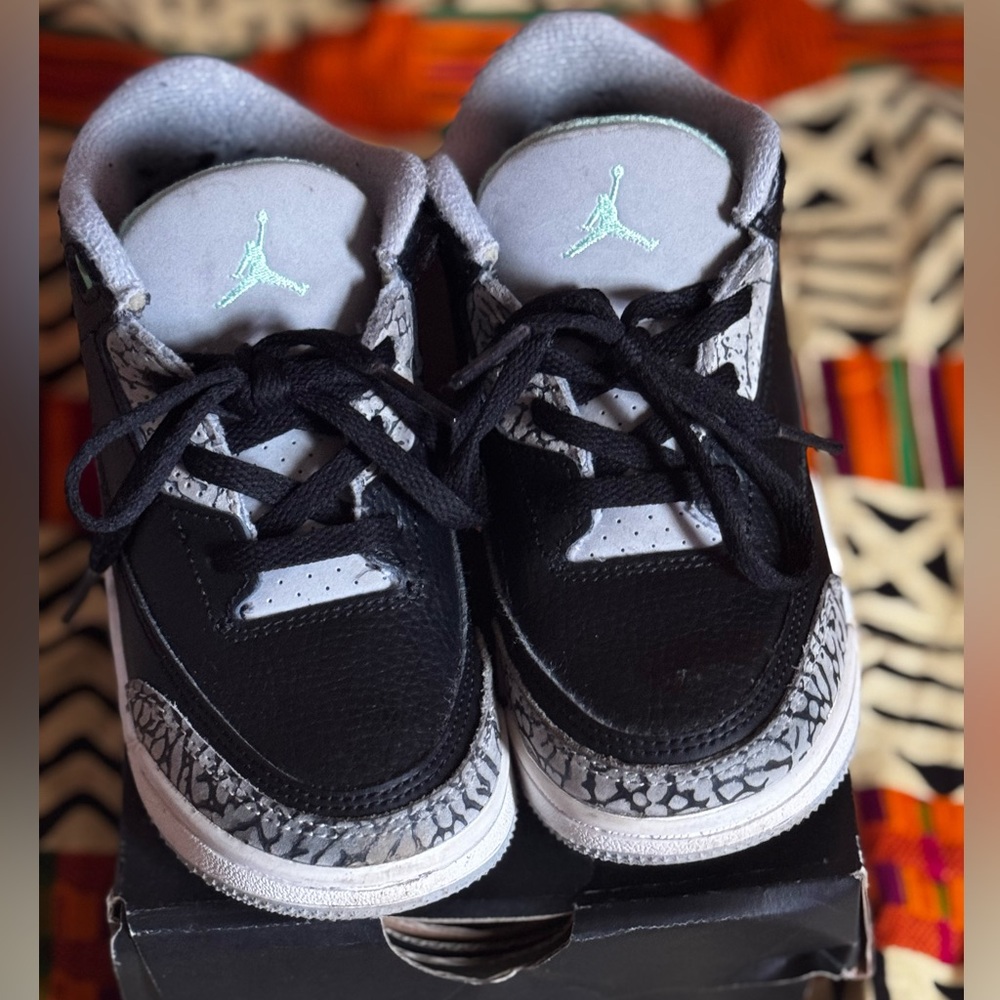 Jordan Black and Gray Sneakers with Classic Design
